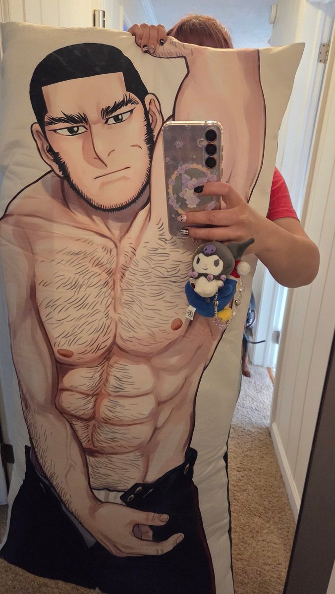 Shwitttt's tweet photo. I found this man at kbooks 😂

#goldenkamuy #ゴールデンカムイ https://t.co/pF0x0hWbg1