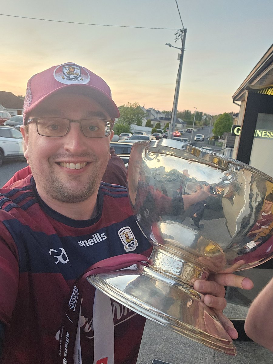 Martin Cleary (@martin_cleary1) on Twitter photo With my new pal JJ after a fantastic day down in Castlebar, go on the Tribesmen <a href="/Galway_GAA/">Galway GAA Official</a> With my new pal JJ after a fantastic day down in Castlebar, go on the Tribesmen <a href="/Galway_GAA/">Galway GAA Official</a>