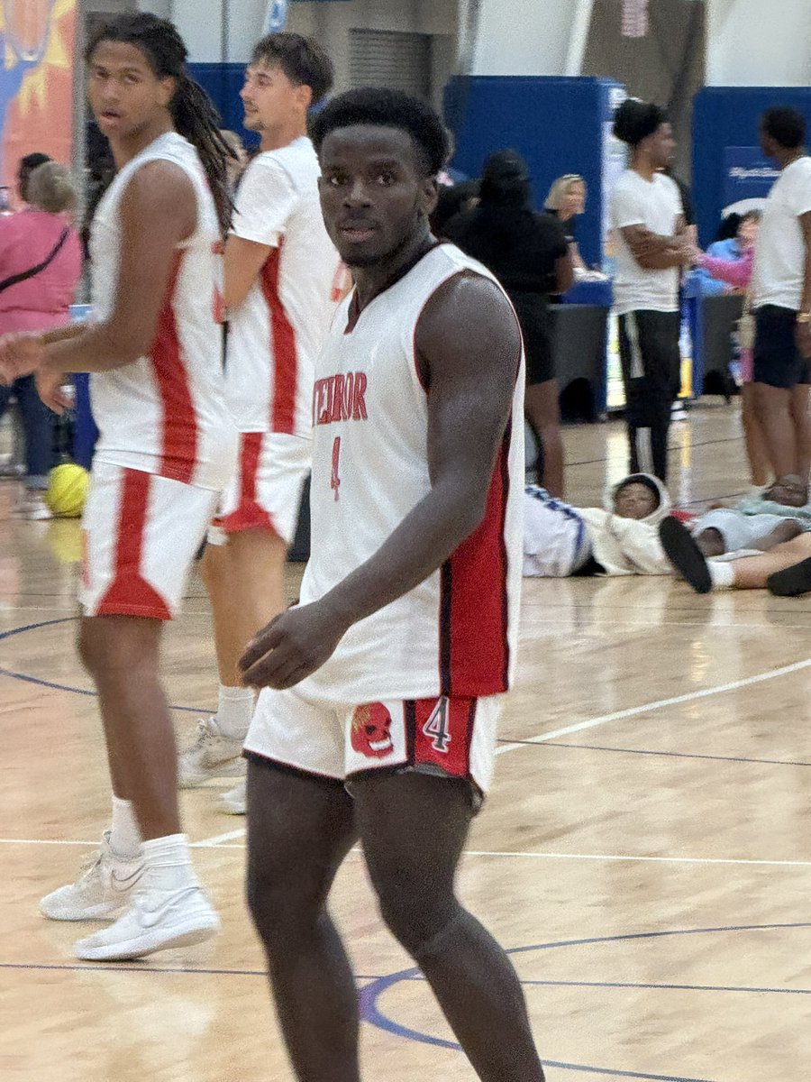 Toronto Terror (Canada) PG Waris Njoya has been electric on Championship Sunday at #BIGSHOTS #MyrtleBeachJam, dropping 33 points in the semifinals and following it up with another MVP-caliber performance — 32 points in the title game.

The strong, speedy 5’11” point guard from
