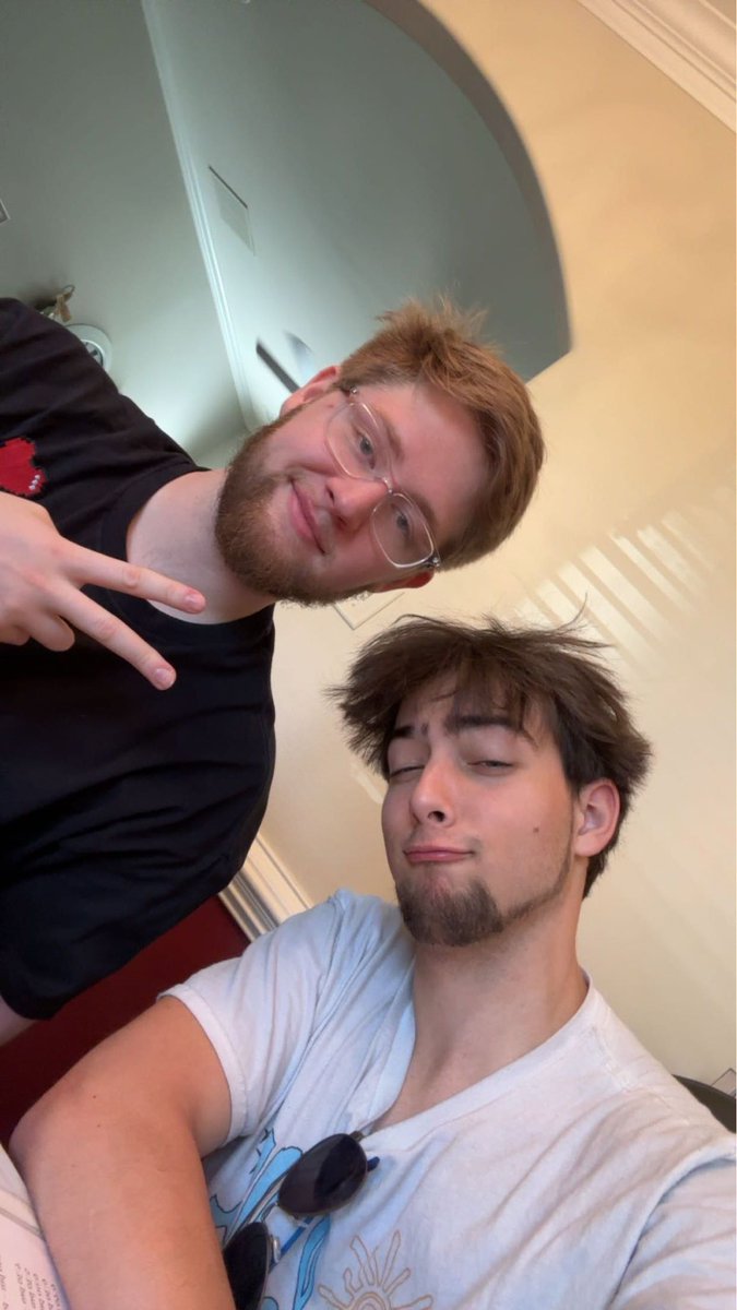 RandomJedi tweet media