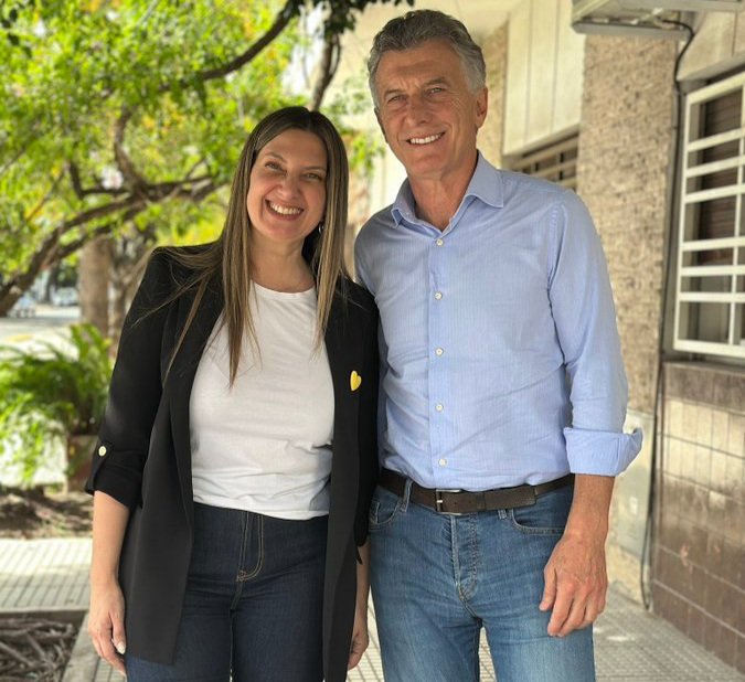 CeciliaQui93961's tweet photo. Vamos con #MacristasUnidos tenemos que darle nuestro apoyo al #PRO porque el cambio #EsConLospennato #EquipoPRO #EsConElPRO ๐ https://t.co/JMu1yO2EDQ