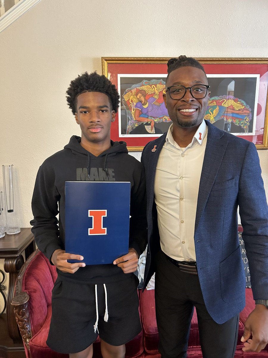 christianwtcher's tweet image. All glory to the man above.. Got my first home visit ever and I’m more than thankful. Had an amazing conversation with Coach Small!  #AGTG #Talksoon 🙏🏾