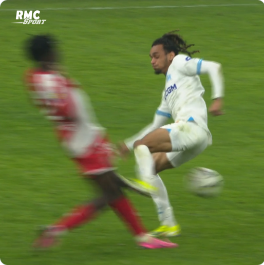 MARCASM29's tweet image. Pas de rouge.