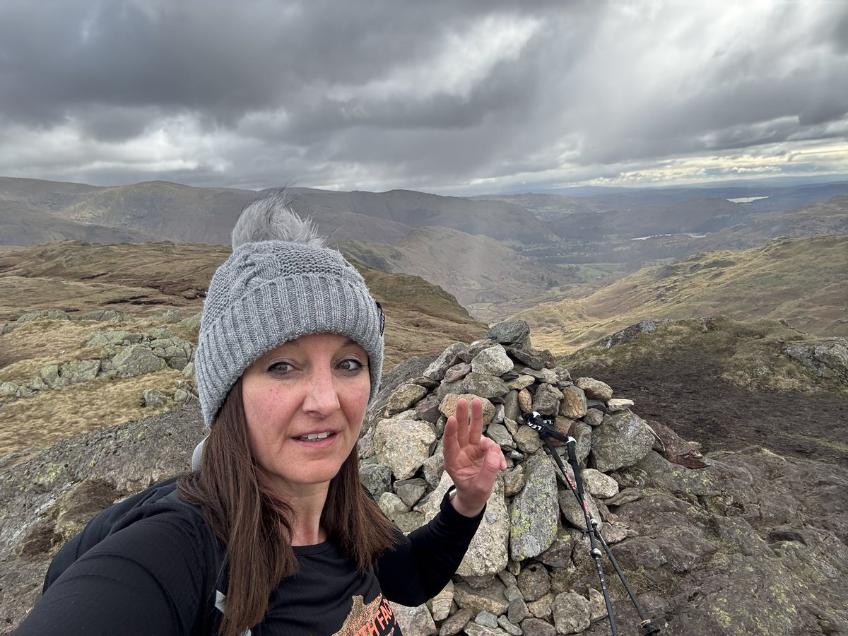 AngeMurph100's tweet photo. Wainwrights bagging update!!
Bagged 74 so far in 10 days of walking.
Just booked accommodation at Youth Hostels to give me 2 Sats before HT and 4 days during HT. if all goes to plan that be 102 bagged.
Aiming to get all bagged for NY🤔
🏔️🏔️🏔️🏔️🏔️🏔️#wainwrights #wainwrightbagging https://t.co/yQ02WxkH1b