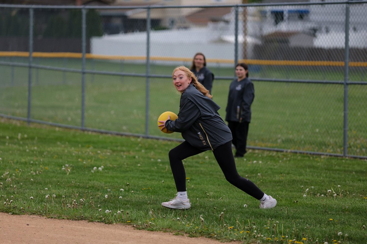 Vincent Johnson (@vincentdjohnson) on Twitter photo Was hanging in #OakForest today at the Lucky Fin Project fundraiser. Great to see all the teens come out and support it. <a href="/ofhssoftball/">Oak Forest Softball</a> & <a href="/OFBbaseball/">Oak Forest Bengals Baseball</a> had a charity kickball game against each other. <a href="/OFHSAthletics/">Oak Forest Athletics</a> Was hanging in #OakForest today at the Lucky Fin Project fundraiser. Great to see all the teens come out and support it. <a href="/ofhssoftball/">Oak Forest Softball</a> & <a href="/OFBbaseball/">Oak Forest Bengals Baseball</a> had a charity kickball game against each other. <a href="/OFHSAthletics/">Oak Forest Athletics</a>