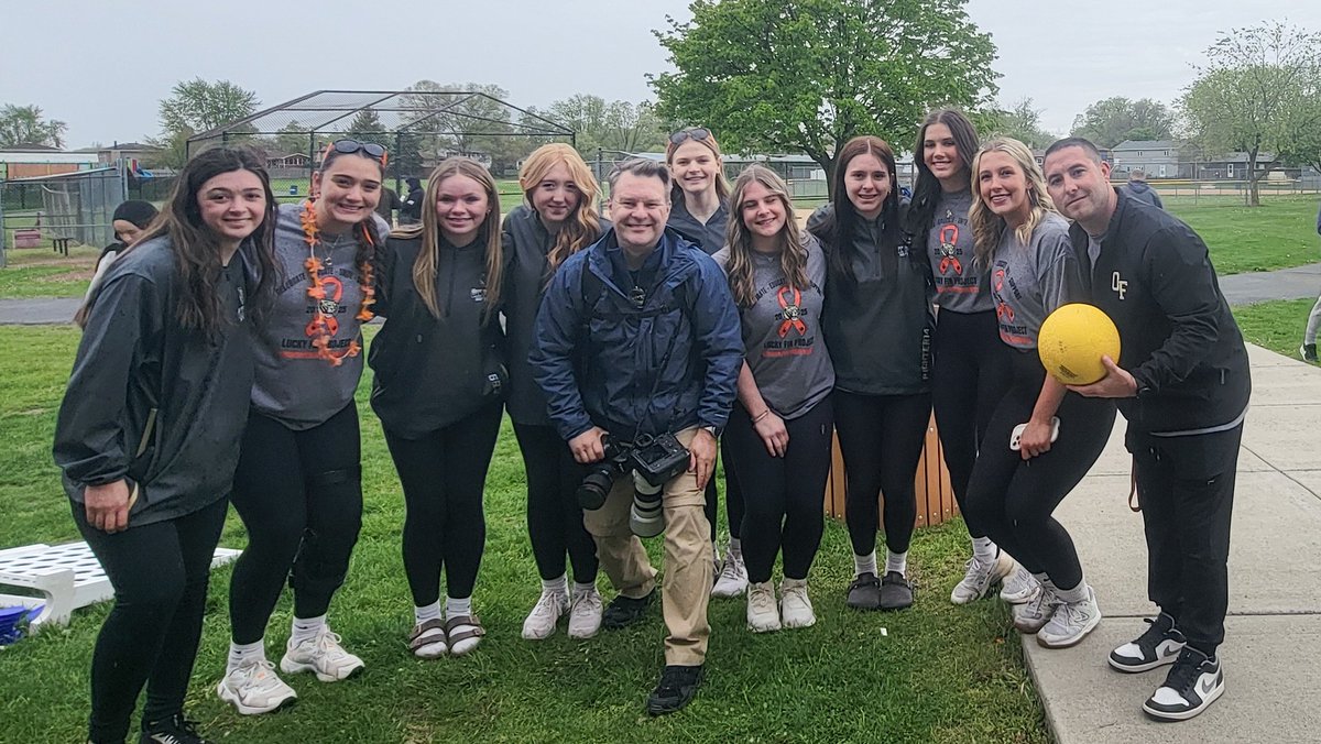 Vincent Johnson (@vincentdjohnson) on Twitter photo As much as I wish I could travel the state catching the best high school games with future professional athletes, there's a lot to be said for having a local beat, seeing the same players & teams year after year and getting to know them. This <a href="/ofhssoftball/">Oak Forest Softball</a> team has been fun to As much as I wish I could travel the state catching the best high school games with future professional athletes, there's a lot to be said for having a local beat, seeing the same players & teams year after year and getting to know them. This <a href="/ofhssoftball/">Oak Forest Softball</a> team has been fun to