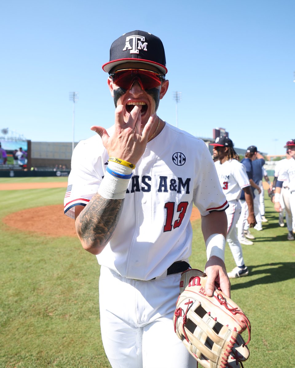 Texas A&M Baseball (@aggiebaseball) on Twitter photo 