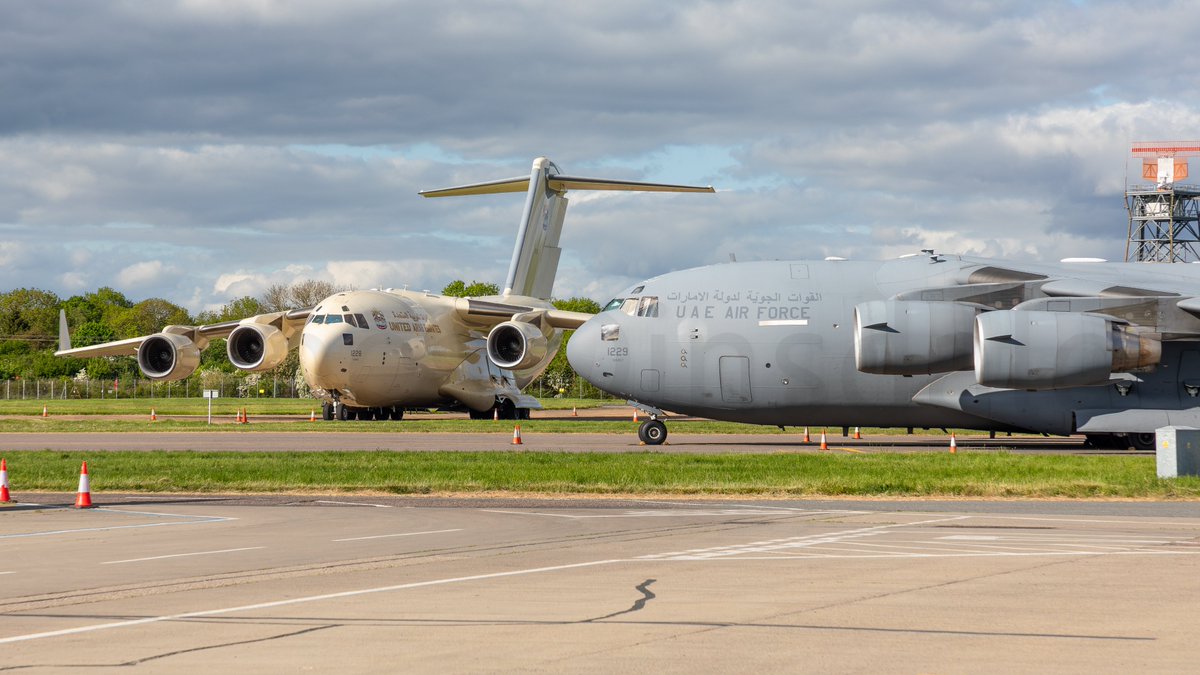 JamesDC152's tweet image. Gorgeous UAE C-17 parked up in Stansted on a fuel stop after being repainted in the USA. 📷🇦🇪✈️
