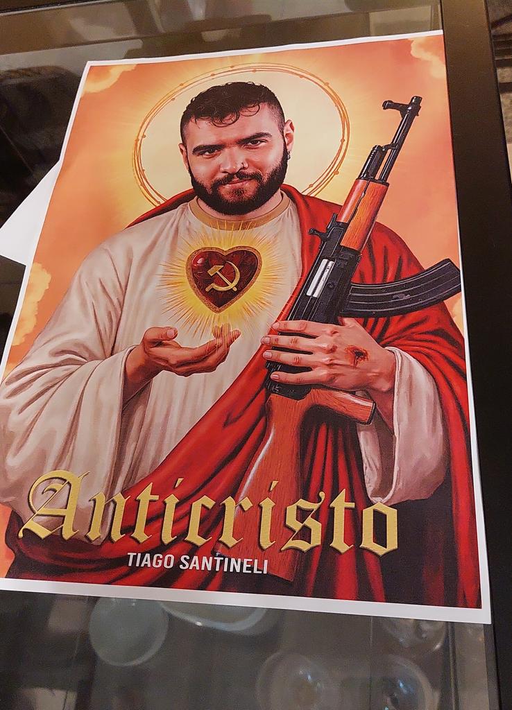 DEUS 🇧🇷 (@tiagosantineli) on Twitter photo o show novo foi proibido e cancelado em 6 cidades até agora! tem jeito não, o pai é mestre em fazer liberal ser contra liberdade de expressão 😎
mas como sempre, todos serão remarcados, o de Goiânia foi realocado pro SESI 🤝 o show novo foi proibido e cancelado em 6 cidades até agora! tem jeito não, o pai é mestre em fazer liberal ser contra liberdade de expressão 😎
mas como sempre, todos serão remarcados, o de Goiânia foi realocado pro SESI 🤝