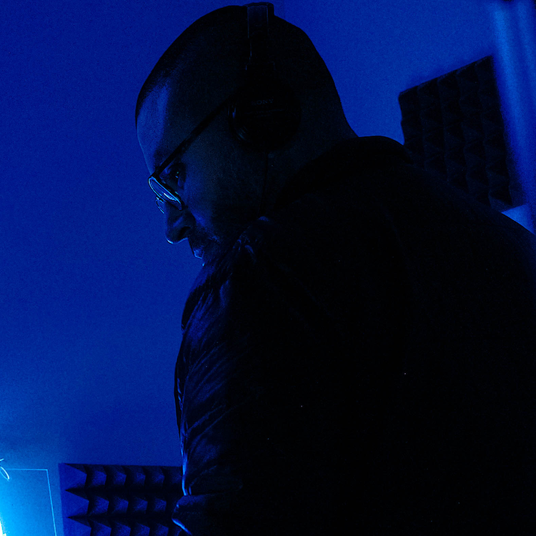 This Wednesday, May 7th, we bring you a DJ set by broadcaster and event producer King Hippo, aka Alejandro Ayala of International Anthem Recording Company.⁠ He’ll be spinning jazz and jazz-adjacent records from his vast collection of vinyl.