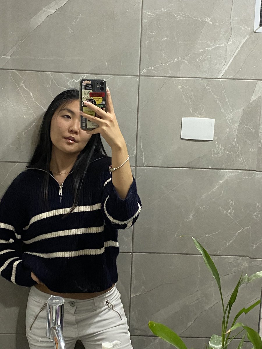 studywhm's tweet photo. oi ainda to viva e agr sou universitária https://t.co/CFnjDPqcQk