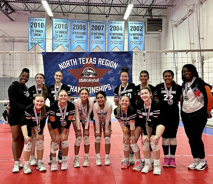 #CUVB14Black wraps up their season as Silver Bracket Champions at NT Regionals Bid Championship! 🔥 Congratulations team, Coach Key and Coach Jasmine! It was a great season! #joinuscourtside