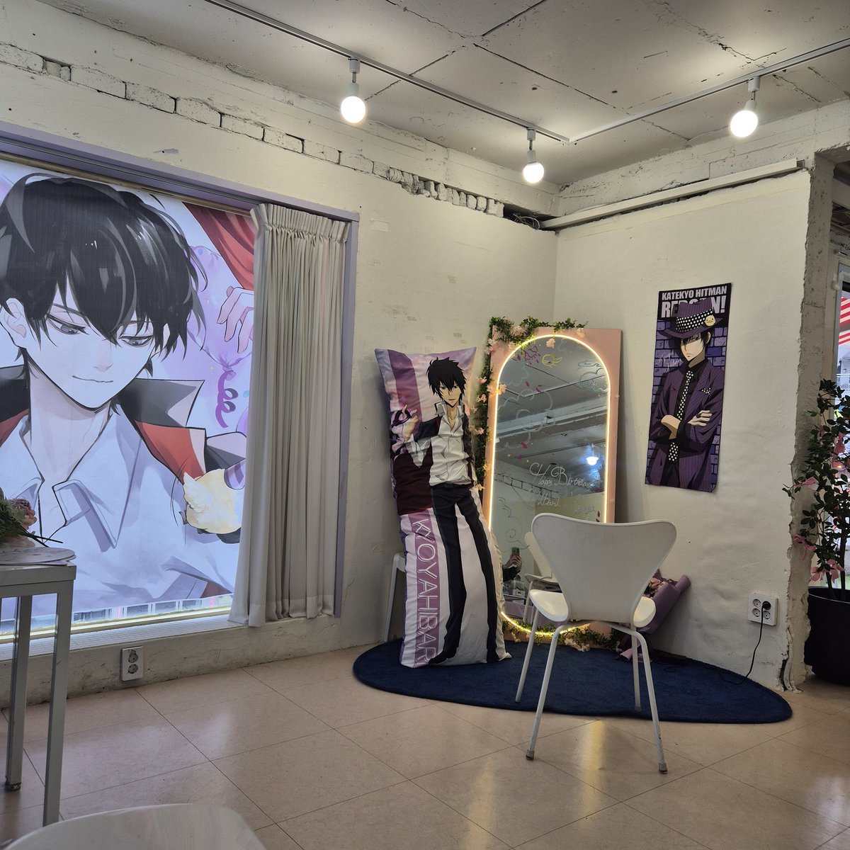 2025 히바리 쿄야 생일카페:
초식 동물들의 반란💜

🐥: 오늘이 바로 위원장님 탄생일 이십니다☁️
 입장 시작합니다🫶