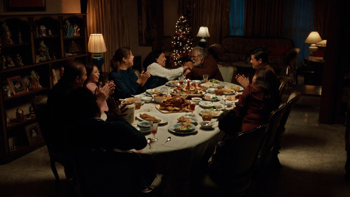 Prod. Company: Oriental Films
Director: Andres Hosman
DP: Kato Aramburú
Mi Tienda Monterrey - Christmas