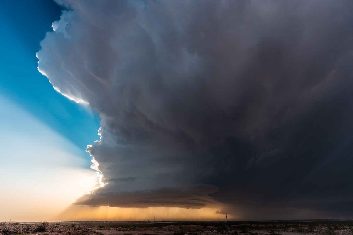 #txwx One of the many forms of the New Mexico/Texas supercell today