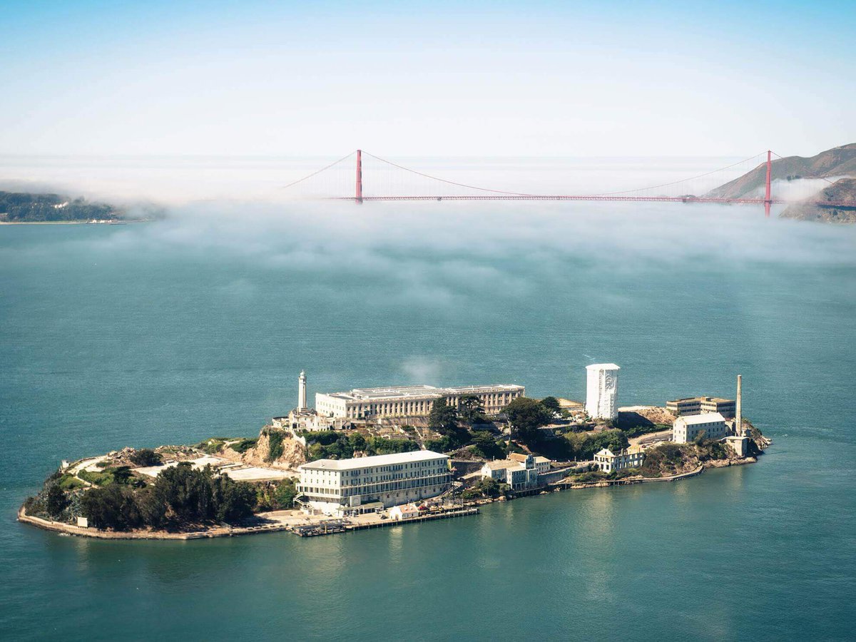 SFGuide's tweet image. Did you know when Alcatraz had hot showers so they wouldn't get use to cold water if they escaped!