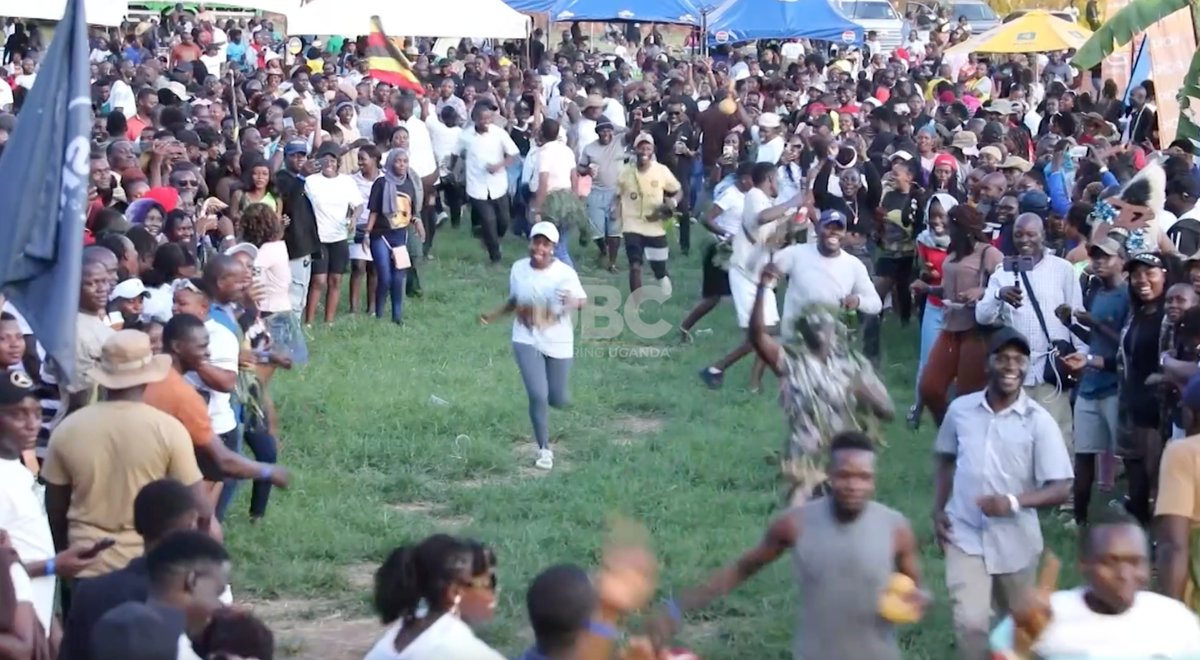 Kadodi Karnival: Bamasaba urged to harness culture for tourism growth. 

#UBCNews | youtu.be/MOugp8EsvCs