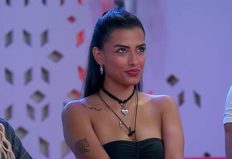 csantander23's tweet image. Quién debe abandonar la casa de GH ?
RT. Luz al 9009
FAV. Chiara al 9009
#GranHermano2025 #GranHermanoAr #GranHermano #GranHermanoArgentina
#GranHermano #GH2025 #GHxTORA
#GHxToraYPoggi