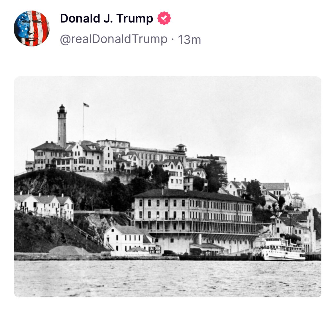 GqJArDaWIAAZQ1f?format=jpg&name=medium