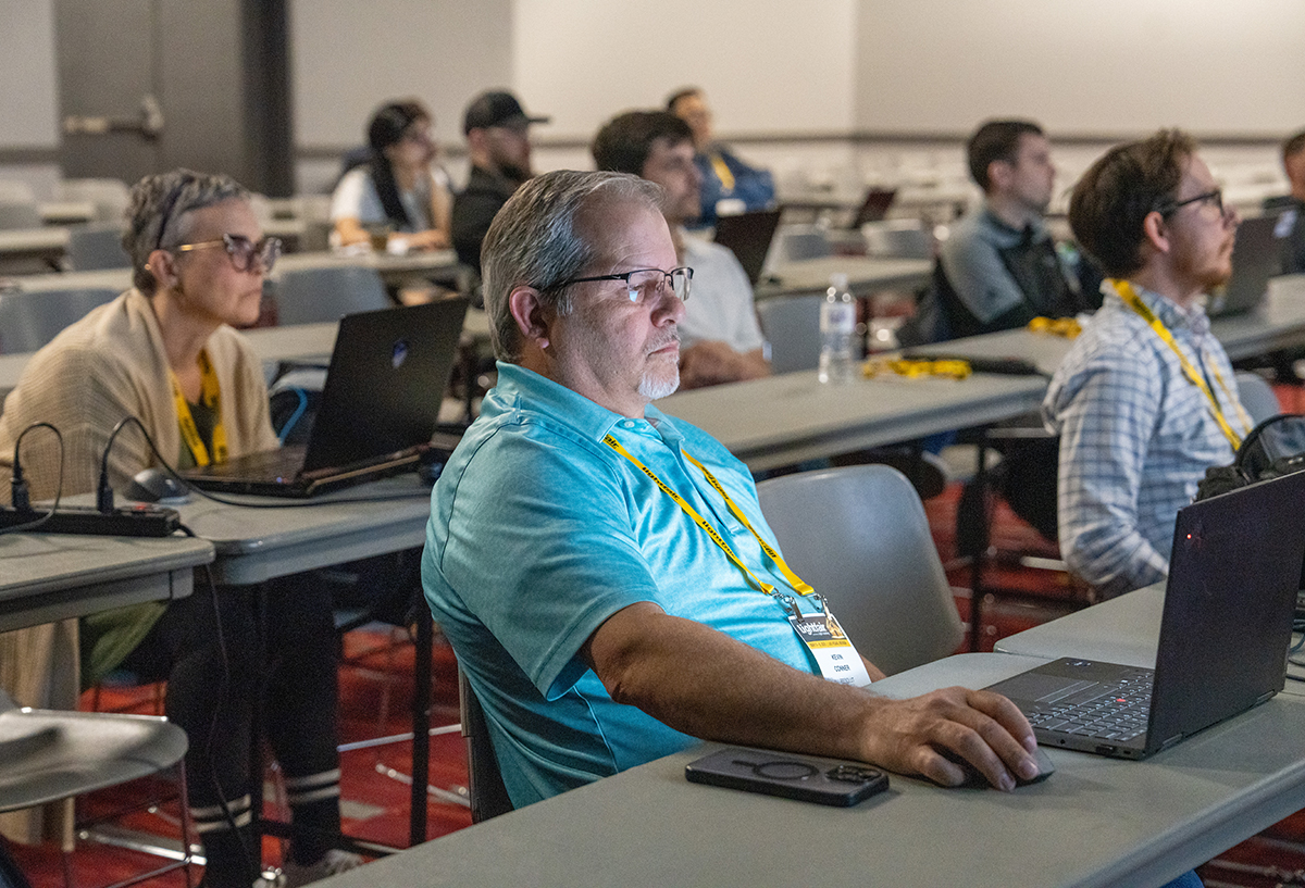 Light + Intelligent Building North America tweet media