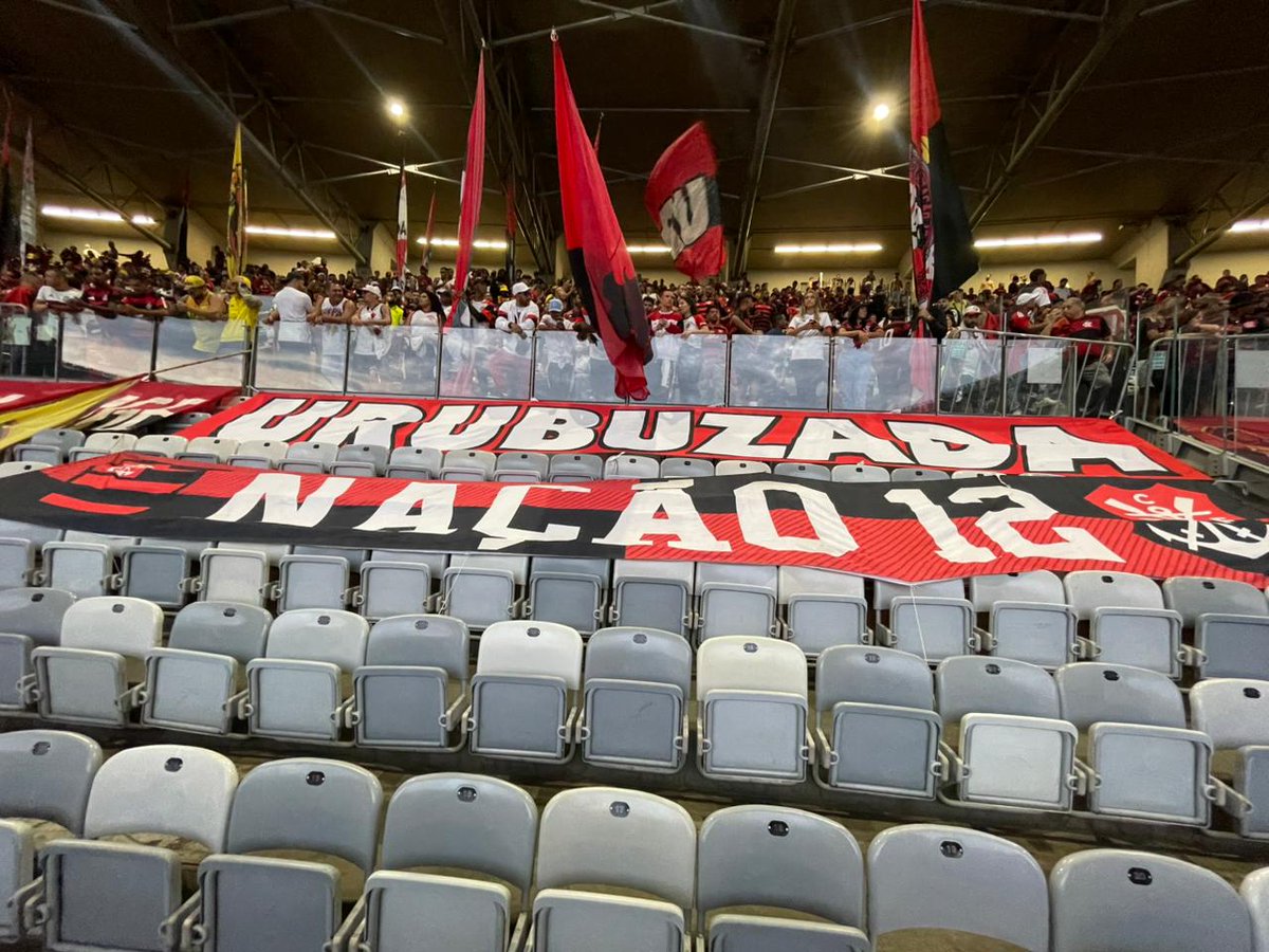 Nacao12's tweet photo. Mengo, estou sempre contigo.
A banda do urubu.

#Nação12
#Nadanospara
#Flamengo https://t.co/MFJxZD7dnE