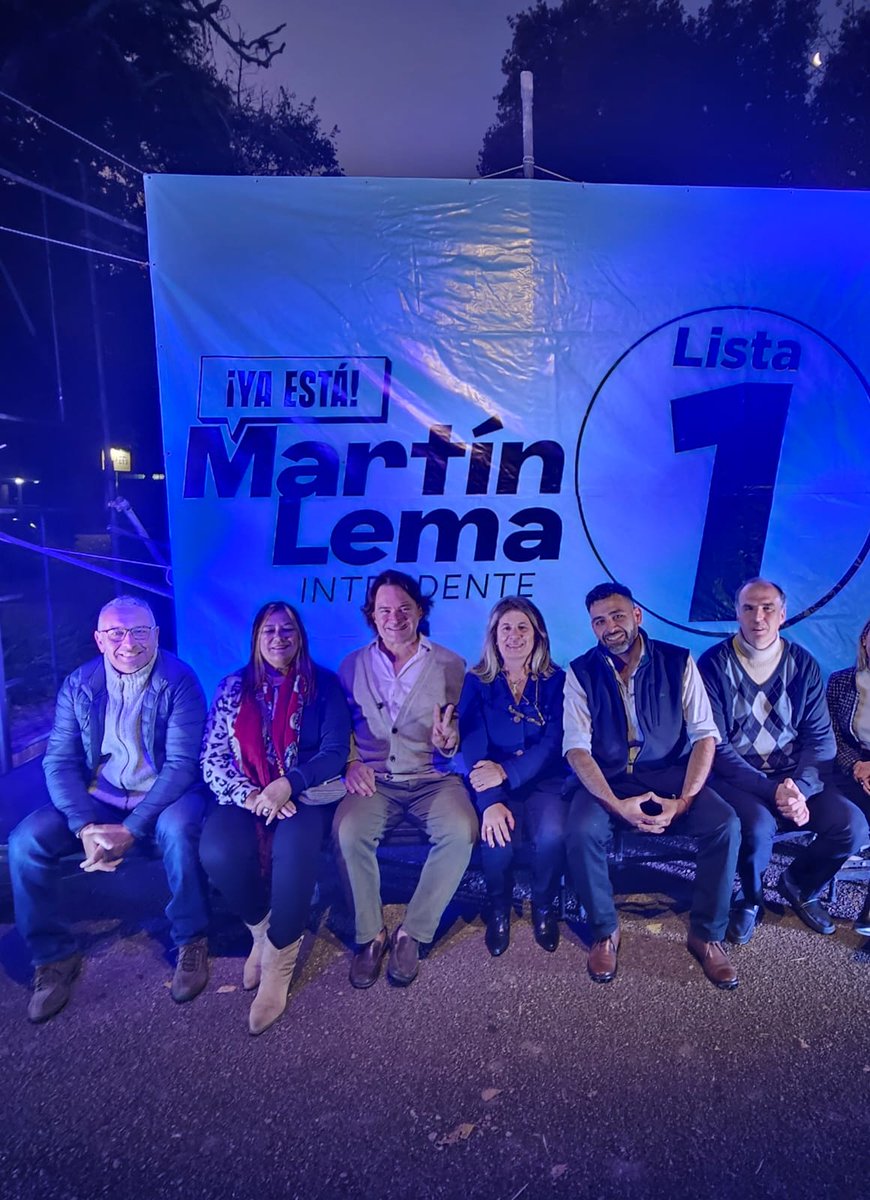 Gran acto de cierre de campaña en el Municipio CH apoyando a nuestra candidata a Alcaldesa <a href="/matildeantiauy/">Matilde Antía</a> para que siga mejorando el Municipio y para que   <a href="/MartinLemaUy/">Martin Lema</a> sea Intendente #YaEstá