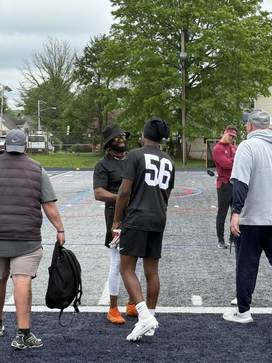 Ozzie Artis (@ozzieartis) on Twitter photo Had a good time at camp today!! I appreciate you guys letting me come out and compete hope to see everyone soon. <a href="/CoachJoeAdam/">ππ¨π ππππ¦ πππ</a> <a href="/CoachBraine/">Chadd Braine</a> <a href="/TheHonorableUno/">Valdez Honorable</a> <a href="/Coach_Bick/">Joe Bick</a> Had a good time at camp today!! I appreciate you guys letting me come out and compete hope to see everyone soon. <a href="/CoachJoeAdam/">ππ¨π ππππ¦ πππ</a> <a href="/CoachBraine/">Chadd Braine</a> <a href="/TheHonorableUno/">Valdez Honorable</a> <a href="/Coach_Bick/">Joe Bick</a>