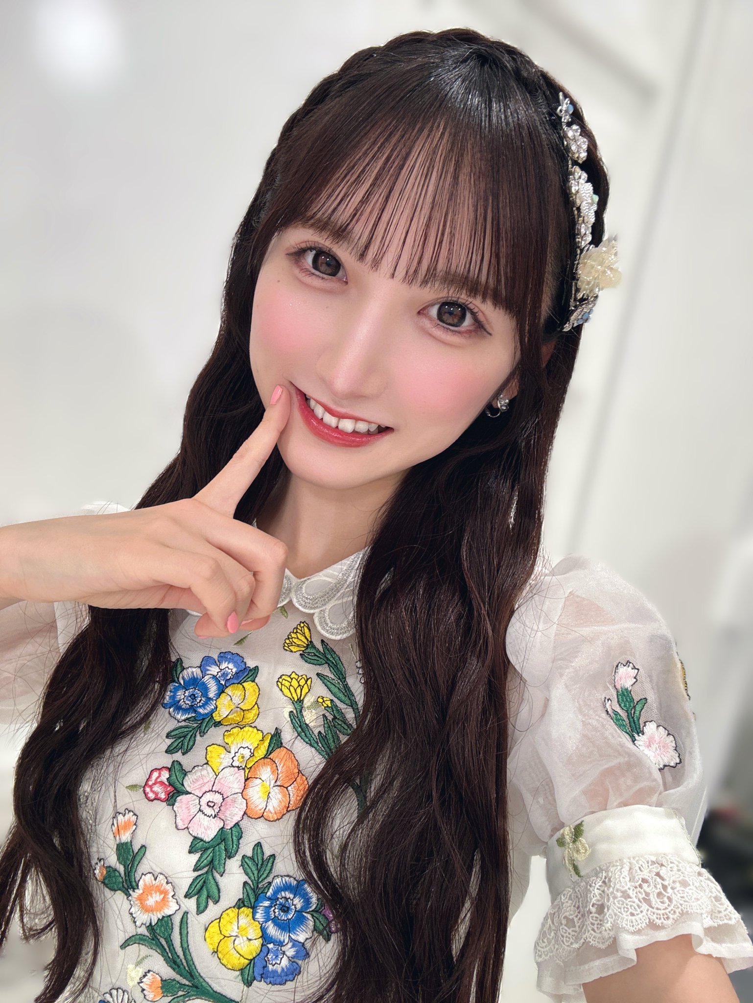 た*な様 長友彩海AKB48 春コンSPECIAL くじ直筆サイン入りう