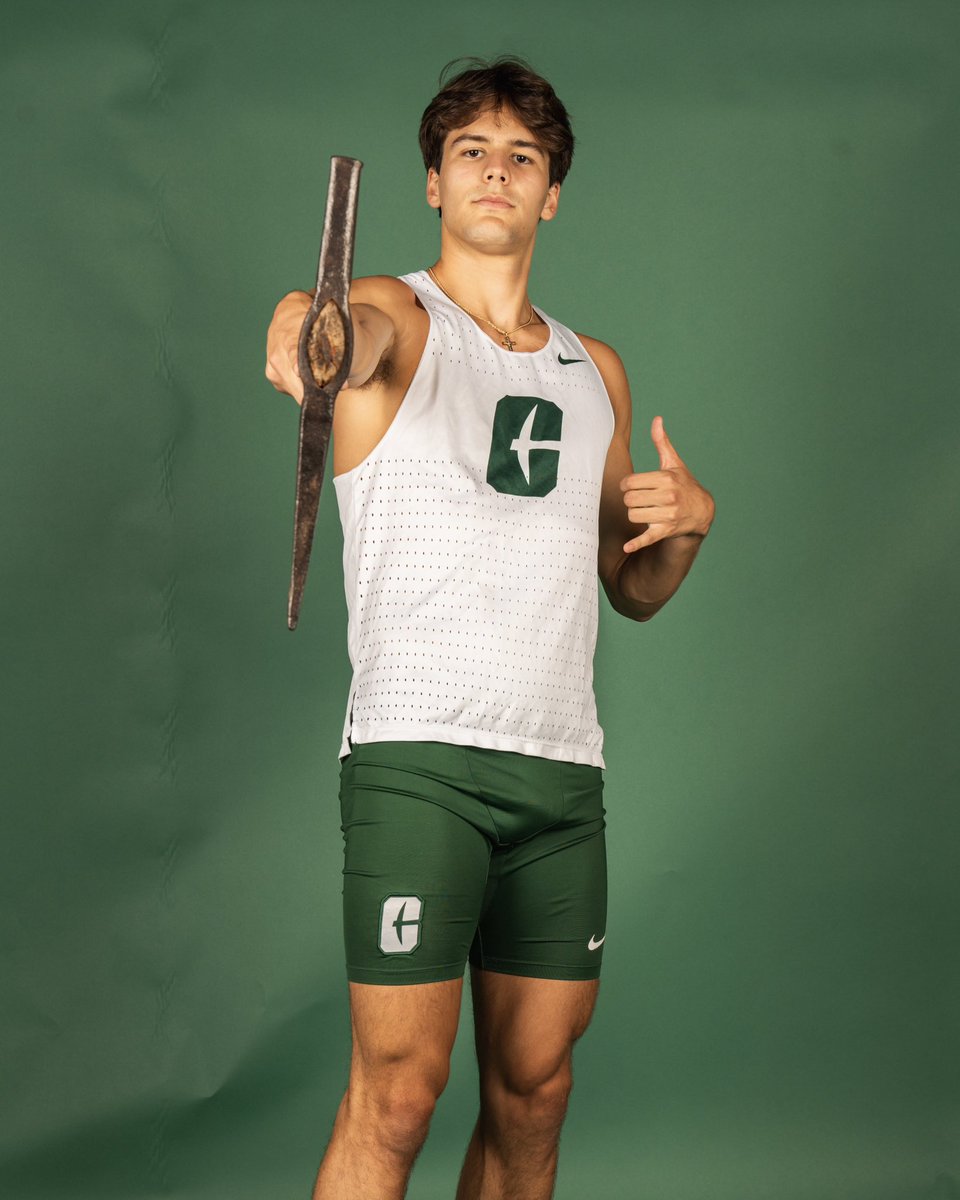 🚨 𝐒𝐂𝐇𝐎𝐎𝐋 𝐑𝐄𝐂𝐎𝐑𝐃 𝐀𝐋𝐄𝐑𝐓𝐒 🚨

Both Amaya and Andrew have set a new school record today at the Duke Twilight meet! 

Amaya Hopkins - 400mH 57.78
Andrew Mallo - 800m 1:48.87 

#GoldStandard⛏️