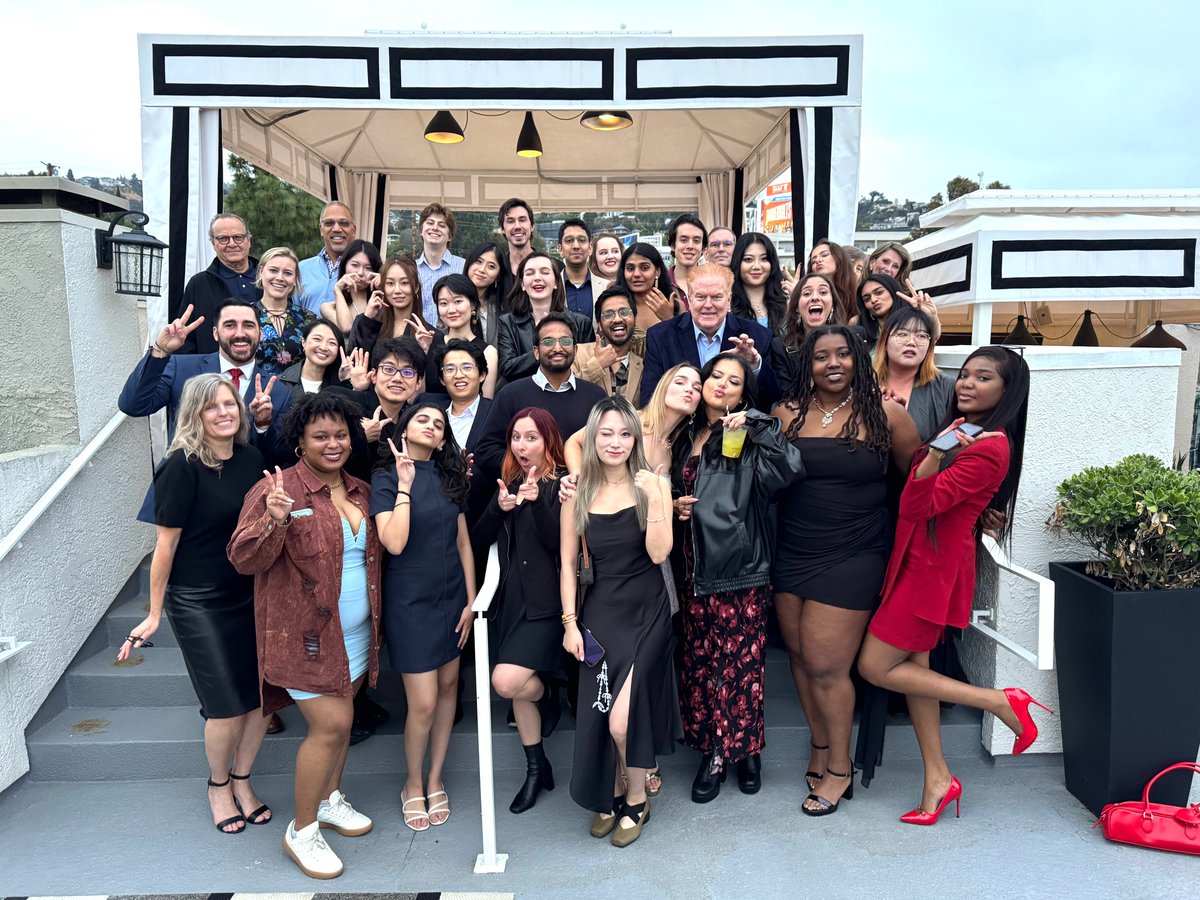 meimprogram's tweet image. &amp;lt;3 this group! Each and everyone of them has worked so hard to get here. Now onward to next weekend's grad ceremonies in Pittsburgh!! @HeinzCollege  @CarnegieMellon