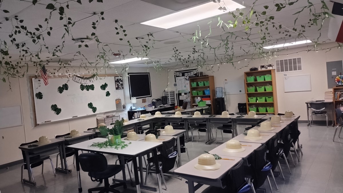 Christy Smith tweet media