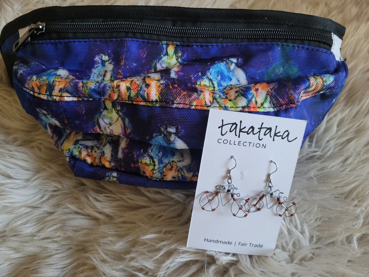 Enter to win a pair of earrings (Villages Calgary) &amp; a fanny pack (Dana Eason). The draw ends tomorrow at 1 pm. Like, follow &amp; tag a friend to enter. Also running on Insta. It isn't endorsed by X. 1 entry/person. #villagescalgary #danaeason #biketoworkdayyyc
