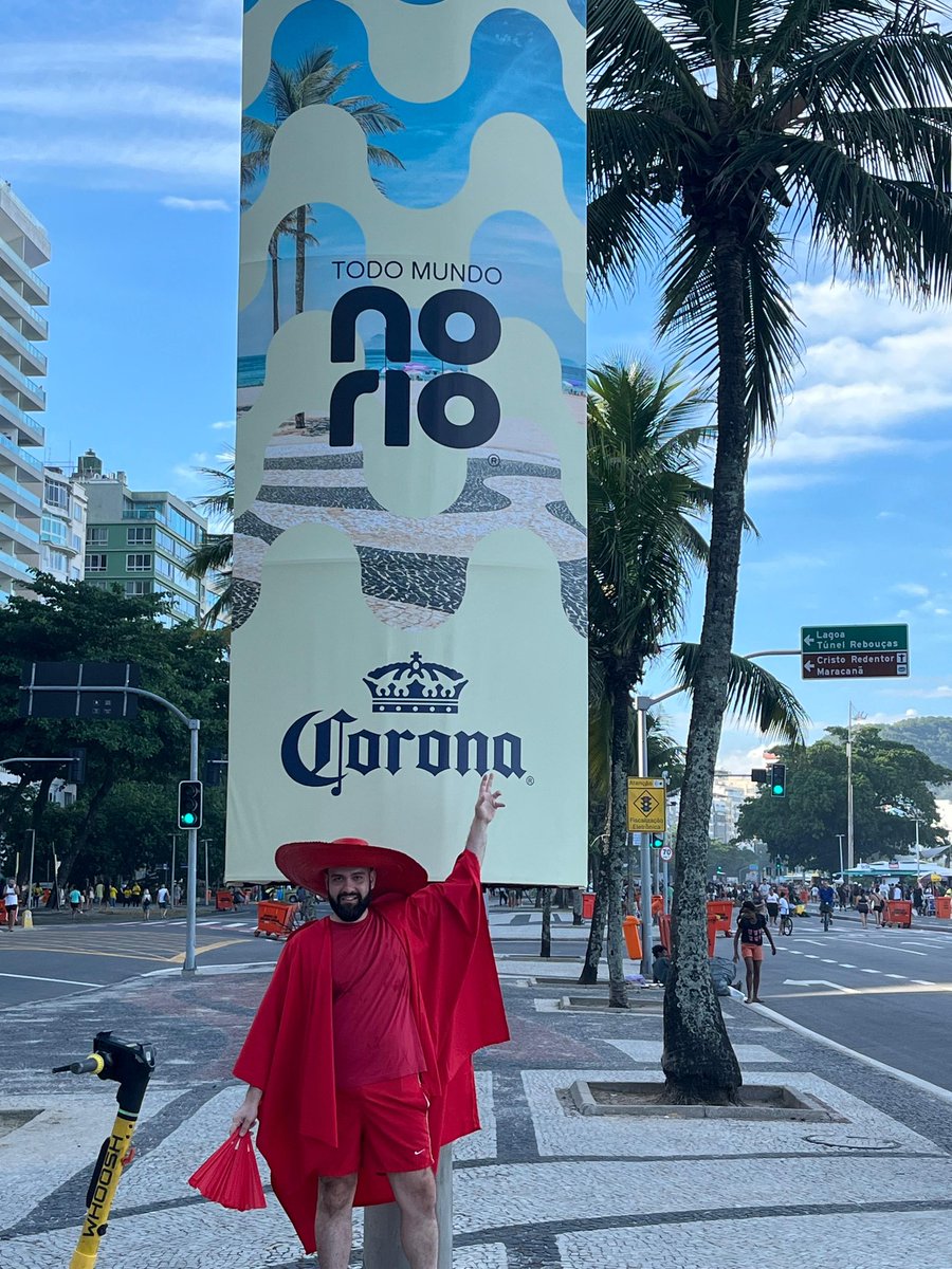 Lady in Red versão tupiniquim: AbracadaBRA. #LadyGaga #LadyGagaNoRio #GagaCabana <a href="/todomundonorio/">Todo Mundo No Rio</a> <a href="/Todosnagrade/">GR∀DERs</a> <a href="/RDTLadyGaga/">RDT Lady Gaga</a> <a href="/ladygaganownet/">LⱯDY GⱯGⱯ NOW🪞</a> <a href="/chartsladygaga/">Info Lady Gaga Support</a> <a href="/GAGACABANAgroup/">GAGACABANA The Group™</a>  <a href="/gagasourcelgs/">Lady Gaga Source</a> <a href="/gagadaily/">Gaga Daily</a> <a href="/ladygagasbrasil/">Lady Gaga Brasil</a> <a href="/LadyGagaBrasil/">LADY GAGA BRASIL 🖤</a> <a href="/ladygaga/">Lady Gaga</a> <a href="/coronabrasil/">Corona Brasil</a>