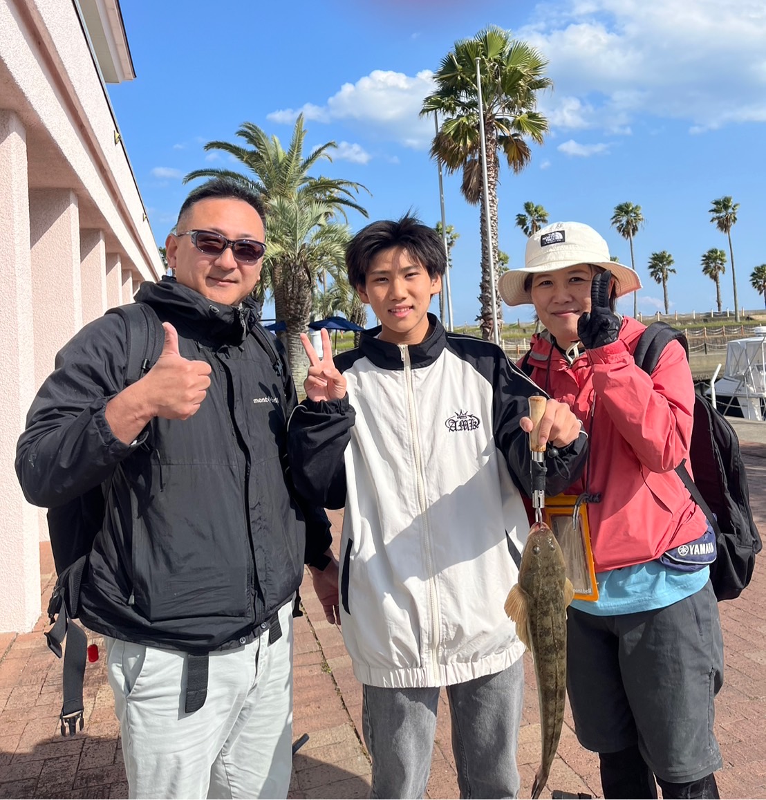 marinakawage's tweet photo. 🎣５月４日レンタル会員様 釣果情報🎣

🌊強風の中、マゴチGET🔥
うねりにも負けず釣果あり！🤤
🎣シースタイルフィッシングコンテストも開催中（6月末まで）
ボート釣りデビューも応援します！
今週末、海へ出よう🚤✨

#釣果報告 #マリーナ河芸 #伊勢湾 #ボート釣り #SeaStyle https://t.co/ltHGsUaN0J