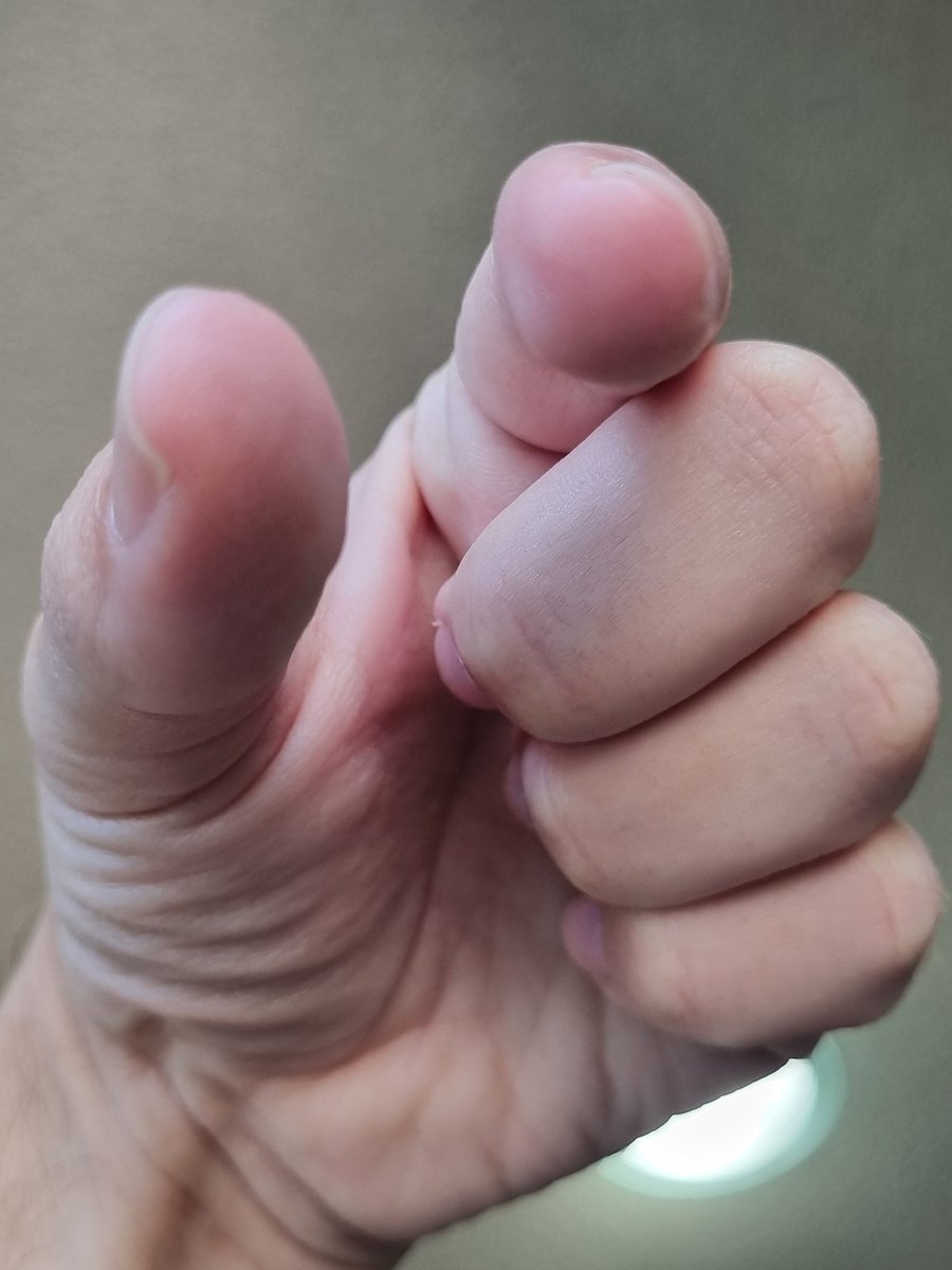 puppet_master91's tweet image. You&apos;ll get used to going limp when you see this giant hand reaching for you. 

There&apos;s no struggling against your owner&apos;s fingers.

Be a good toy and submit.

#sizekink #giantandtiny #giantmale #sizetwitter