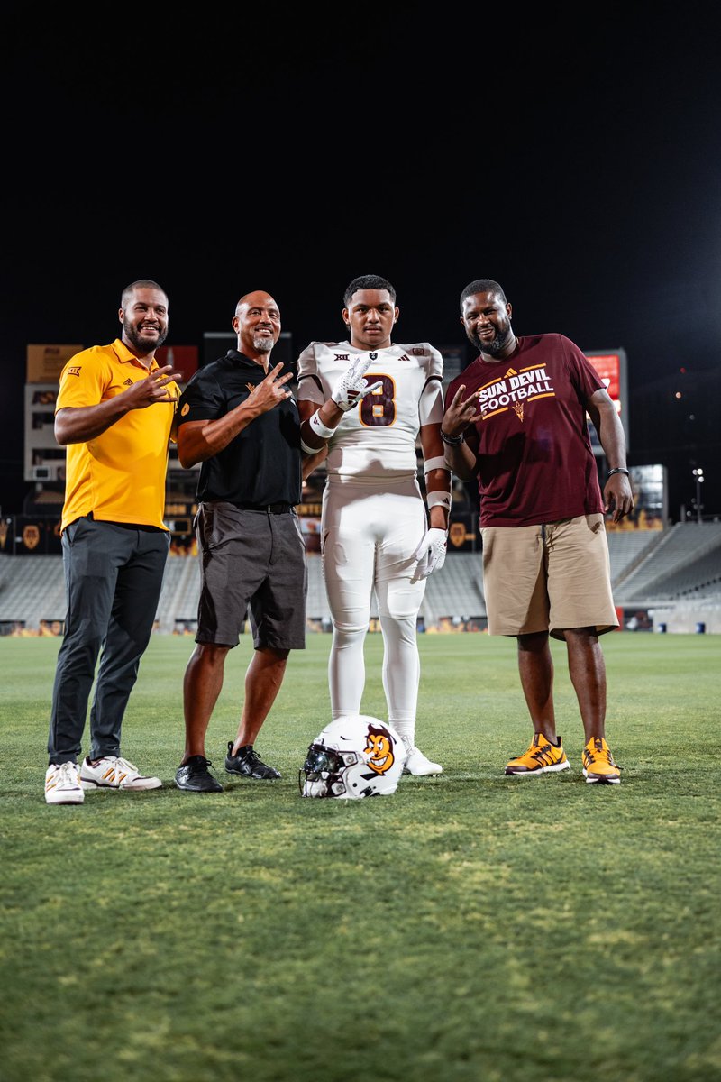 Fameitau “FA” Siale (@fsiale7) on Twitter photo Super blessed to have a fantastic official visit at <a href="/ASUFootball/">Sun Devil Football</a> and to meet the coaching staff 🌵🔱 <a href="/Coach_Diron/">Diron Reynolds</a> <a href="/VinceAmey/">Vince Amey</a> <a href="/CoachOmura/">Josh Omura</a> <a href="/KennyDillingham/">Coach Dillingham</a> <a href="/Joyce_H33/">Joyce Harrell</a> <a href="/BrandonHuffman/">Brandon Huffman</a> <a href="/TFordFSP/">Tracy Ford</a> Super blessed to have a fantastic official visit at <a href="/ASUFootball/">Sun Devil Football</a> and to meet the coaching staff 🌵🔱 <a href="/Coach_Diron/">Diron Reynolds</a> <a href="/VinceAmey/">Vince Amey</a> <a href="/CoachOmura/">Josh Omura</a> <a href="/KennyDillingham/">Coach Dillingham</a> <a href="/Joyce_H33/">Joyce Harrell</a> <a href="/BrandonHuffman/">Brandon Huffman</a> <a href="/TFordFSP/">Tracy Ford</a>