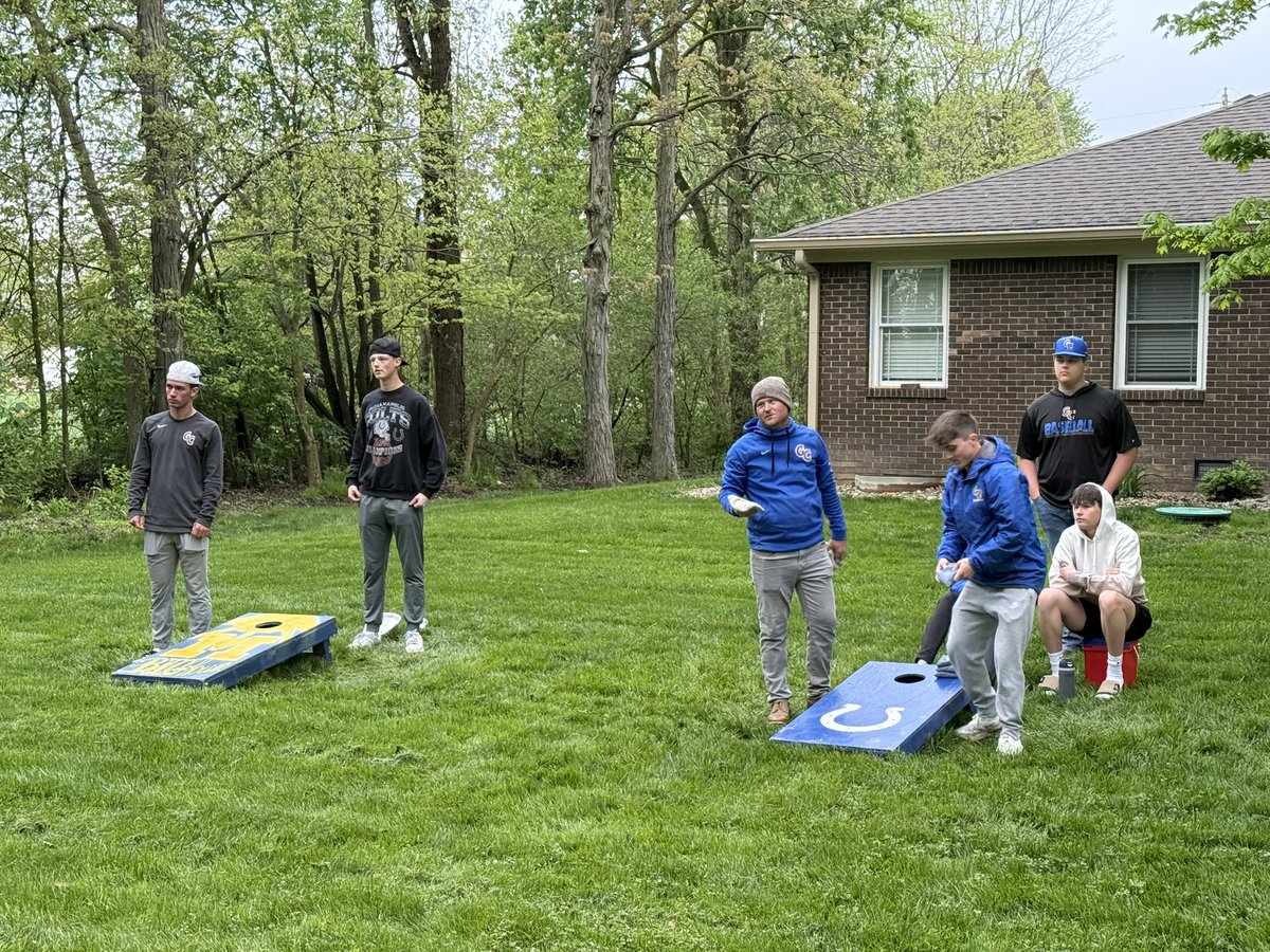 GCHS_BSB's tweet photo. IHSAA baseball sections draw party!  Great times!  @IHSAA1 @GCCougars @gregrakestraw @MitchGibby https://t.co/2F3f4vTtZX