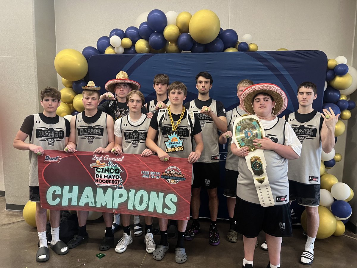 Justin Balwanz (@coachbalwanz) on Twitter photo Another great tournament ran by BracketSportz1! Huskies battled all weekend going 3-0 and bringing home the championship! Go Dawgs! <a href="/NMBoysBBall/">NMBoysBasketball</a>
#huskyhoops Another great tournament ran by BracketSportz1! Huskies battled all weekend going 3-0 and bringing home the championship! Go Dawgs! <a href="/NMBoysBBall/">NMBoysBasketball</a>
#huskyhoops