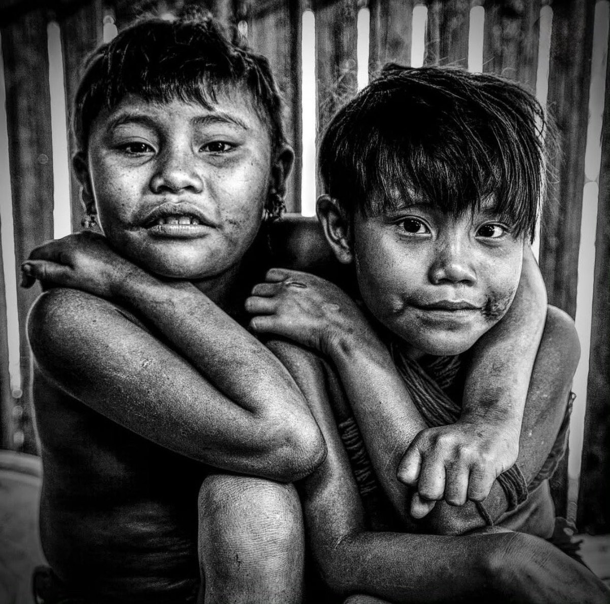 Bruno Guzzo® (@brunoguzz0) on Twitter photo Governo Bolsonaro X Governo Lula em uma imagem. O antes e depois dos Yanomami impressiona! #Fantástico Governo Bolsonaro X Governo Lula em uma imagem. O antes e depois dos Yanomami impressiona! #Fantástico