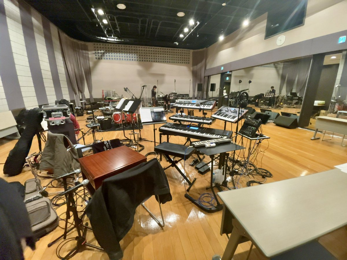 Tatsuya08232's tweet image. 今日も1日、リハーサル頑張ります！！
 #Musician  #Keyboardist  #KeyboardPlayer  #Composer  #Arranger  #Ta2yaKeyboard