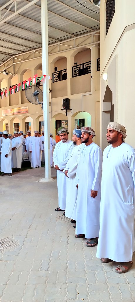 مدرسة المرتفع (@murtaffa_school) on Twitter photo زيارة مشرفي العلوم بتعليمة الظاهرة <a href="/EduGovDhr/">تعليمية الظاهرة</a> للمدرسة
لتقييم المنتدبين لوظائف الإشراف التربوي
(معلم أول فيزياء أ.بدر العبري) زيارة مشرفي العلوم بتعليمة الظاهرة <a href="/EduGovDhr/">تعليمية الظاهرة</a> للمدرسة
لتقييم المنتدبين لوظائف الإشراف التربوي
(معلم أول فيزياء أ.بدر العبري)
