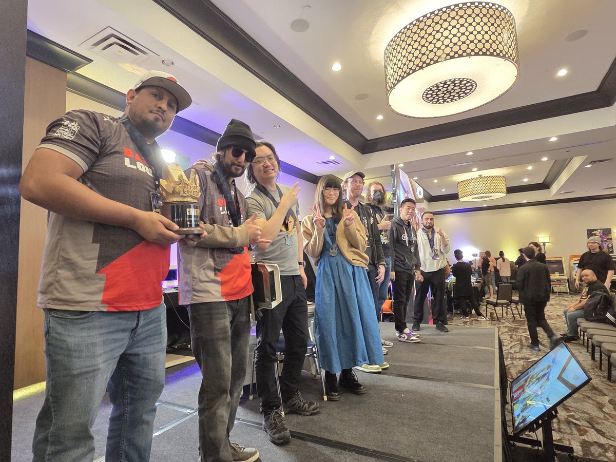 Street Fighter 3 Third Strike Top 8

👑 BattleLounge Virsaga (3x champion)
🥈 BL| Dagger_G
🥉 Arlieth
karamelty
lone star face
Neko Dojo Lookalike
bucktooth
flex$