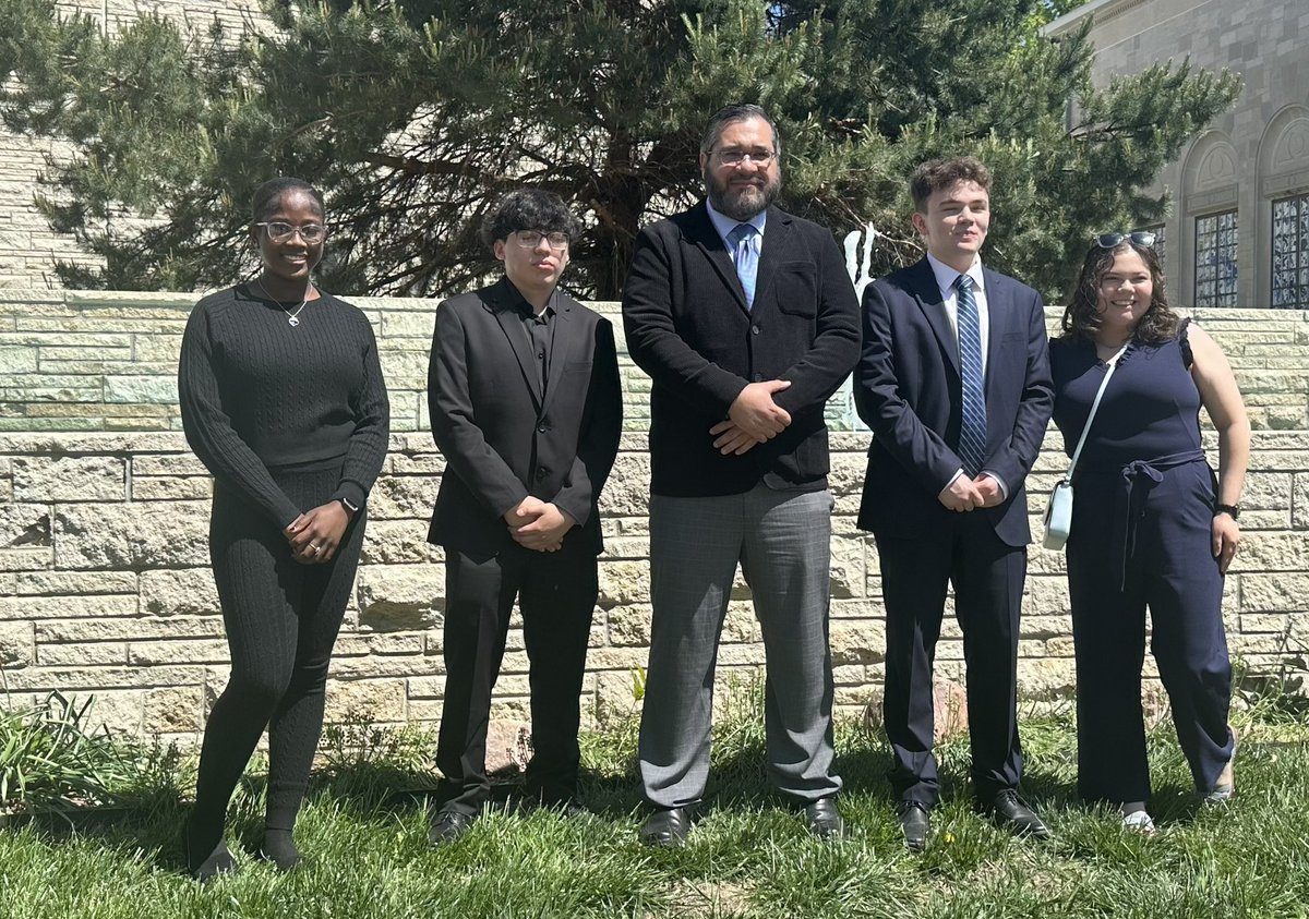 First time attending the Governor’s Scholars event in Topeka honoring the top 1% of graduating seniors. ACE academy representing alongside Health academy. Shoutout to ACE students Alex, Christian, and Ar,Naja who go 1, 2, and 3 in order for top of their class. #ACEproud