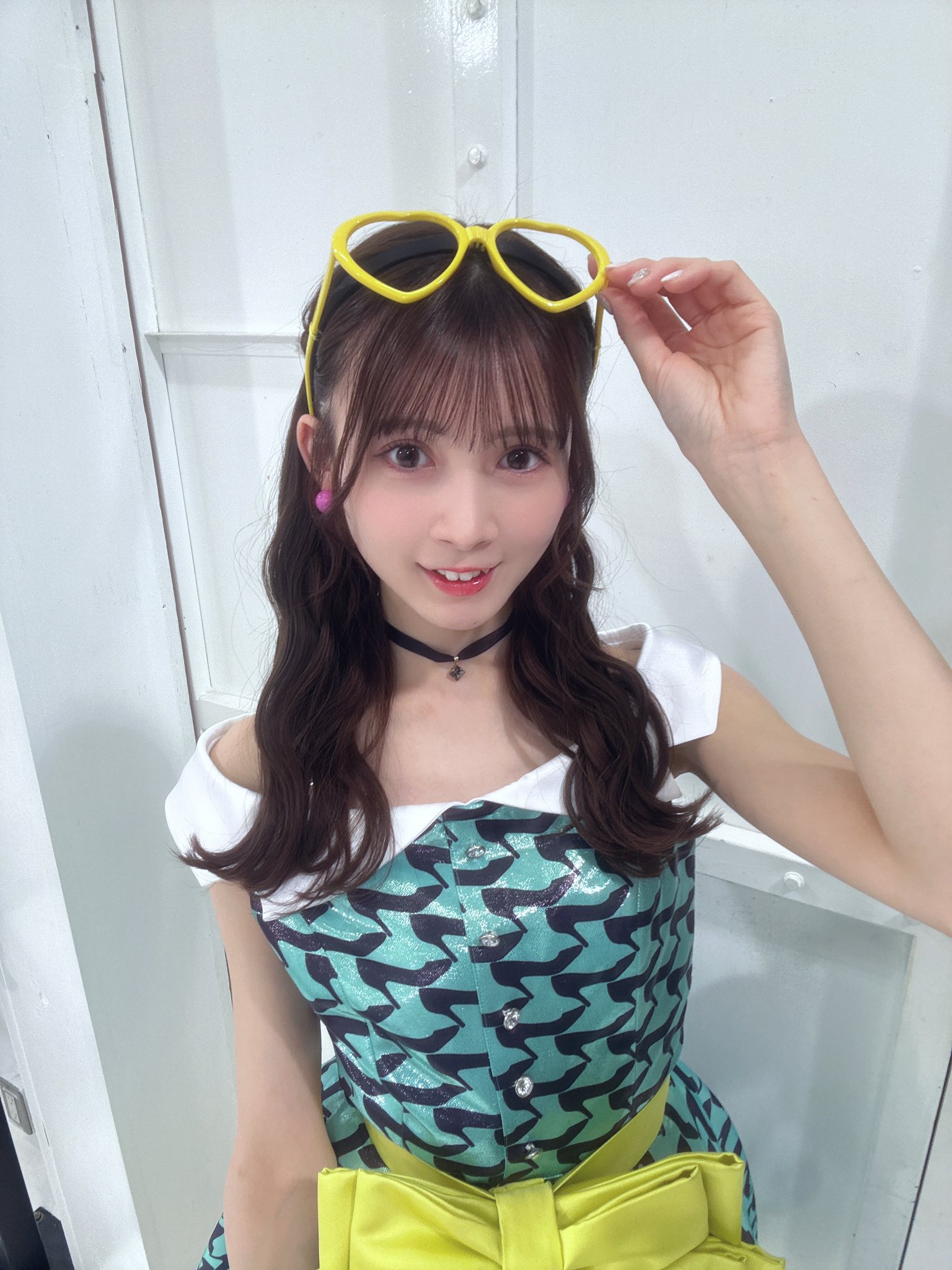 【全商品オープニング価格 特別価格】 AKB48 水島美結 春コンSPECIAL っす うちわ サイン入り 直筆 くじ アイドル