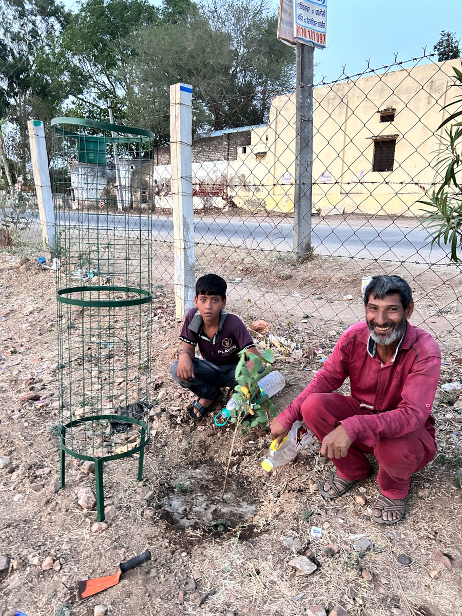 Sunny_swami's tweet photo. Plantation and water pots for birds. Small step, each day for our future.
#familialforestry
#savetheplanet https://t.co/M9tjFKQJmV