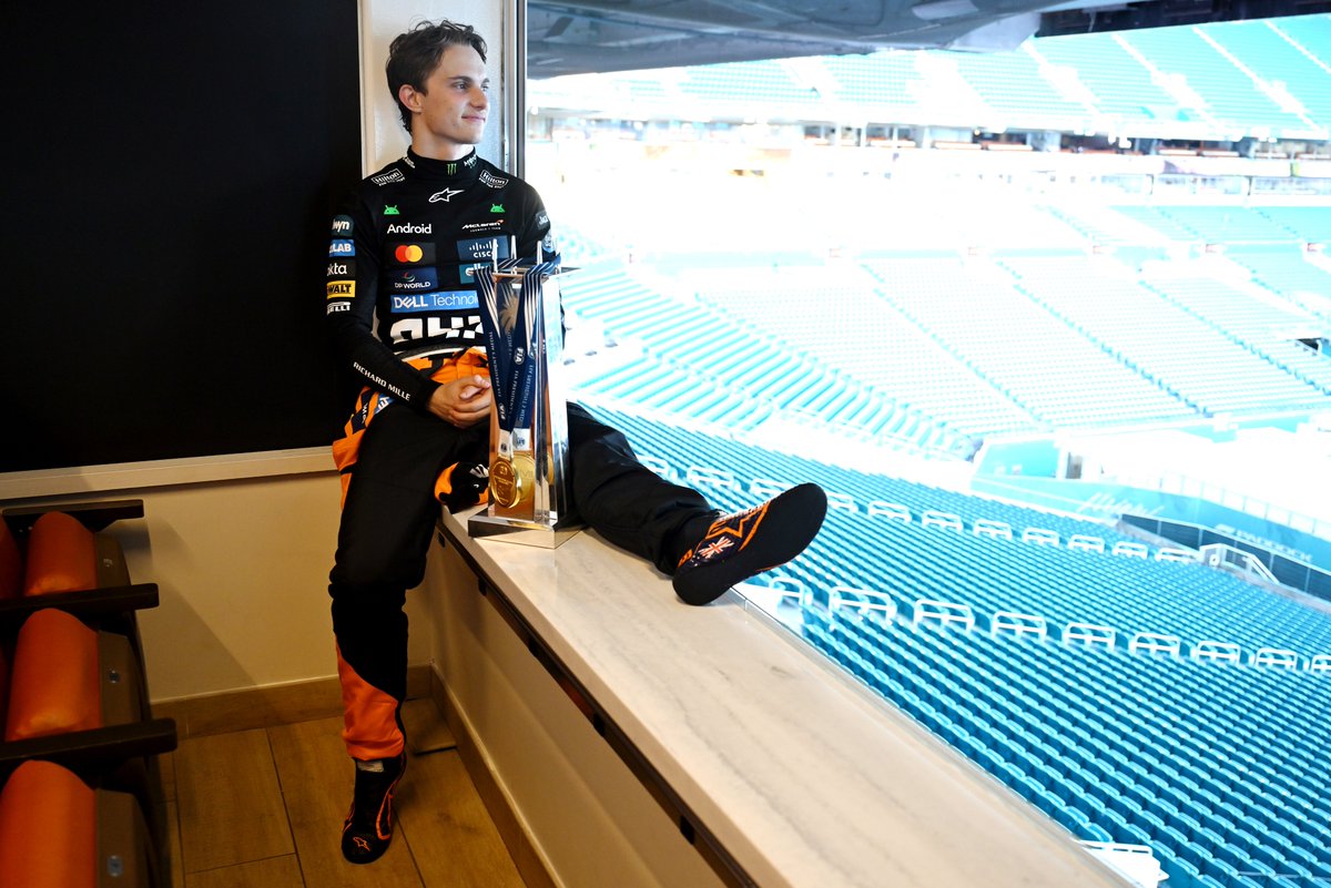 That race winning aura 👊 <a href="/OscarPiastri/">Oscar Piastri</a> 

#F1 #MiamiGP