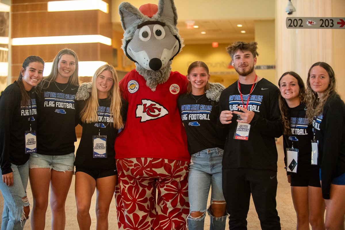 NJCAAFootball's tweet image. 🎉 Thank you @Chiefs for the warm welcome! The teams are ready to go for the 2025 #NJCAAFlag Invitational.
njcaa.org/sports/flagfba…