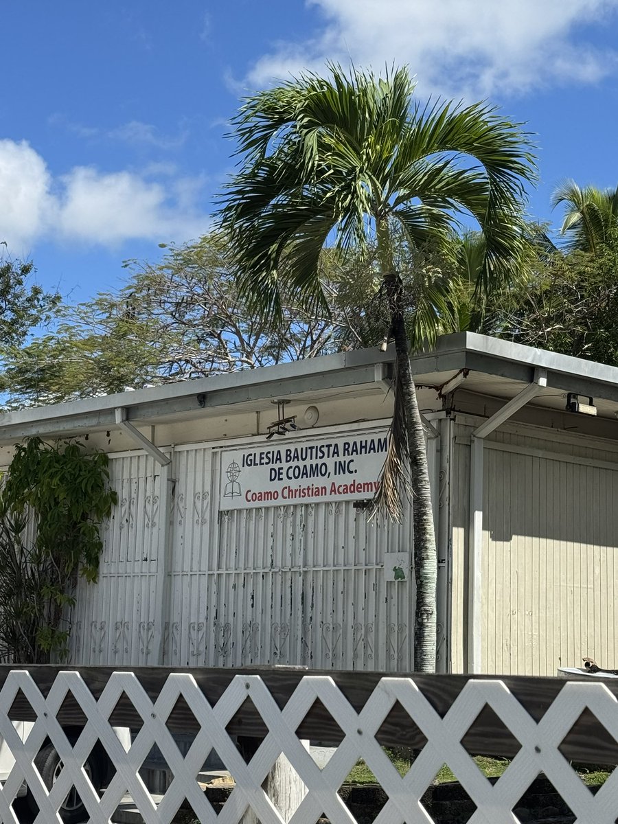 TalbotenEspanol's tweet image. Hoy nuestro director el Dr. @Dom_S_Hernandez representó
a Talbot en Español predicando en la Iglesia Bautista Raham de Coamo, Puerto Rico
¡Talbot en Español existe para facilitar la formación de obreros cristianos y somos bendecidos cada vez que podemos participar en esa labor!