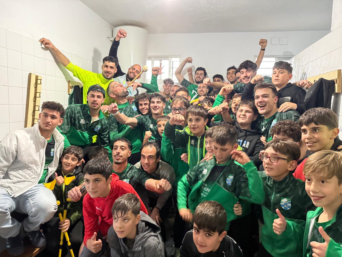 vamos a por más❤️ báilalo, ta ta ta💚🍍<a href="/HurdesLas/">Las Hurdes</a>