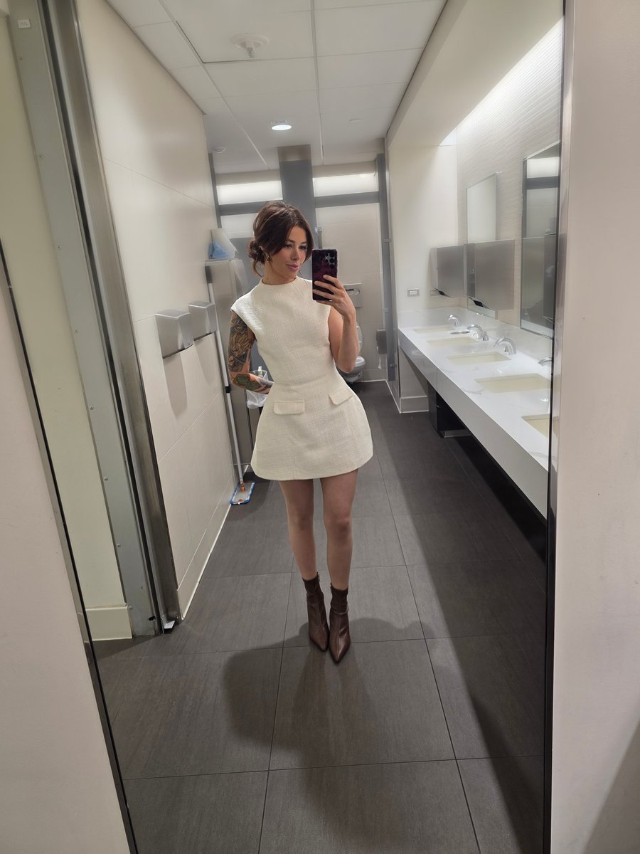 laceysomerville's tweet image. The last outfit for #ALGSOpen 
Pit Princess signing off 🫶